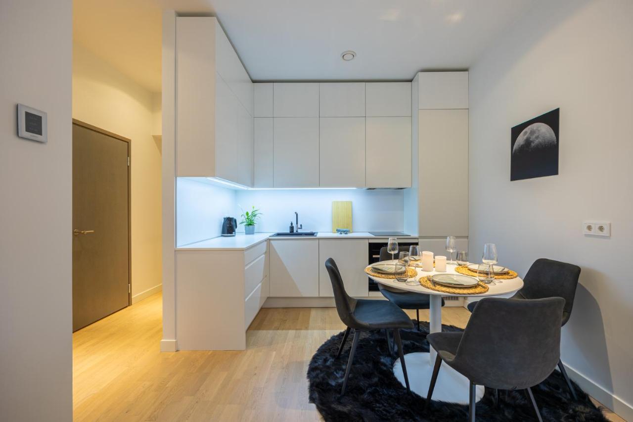 Rotermanni Apartment#Top Location#Spacious#Free Parking 塔林 外观 照片