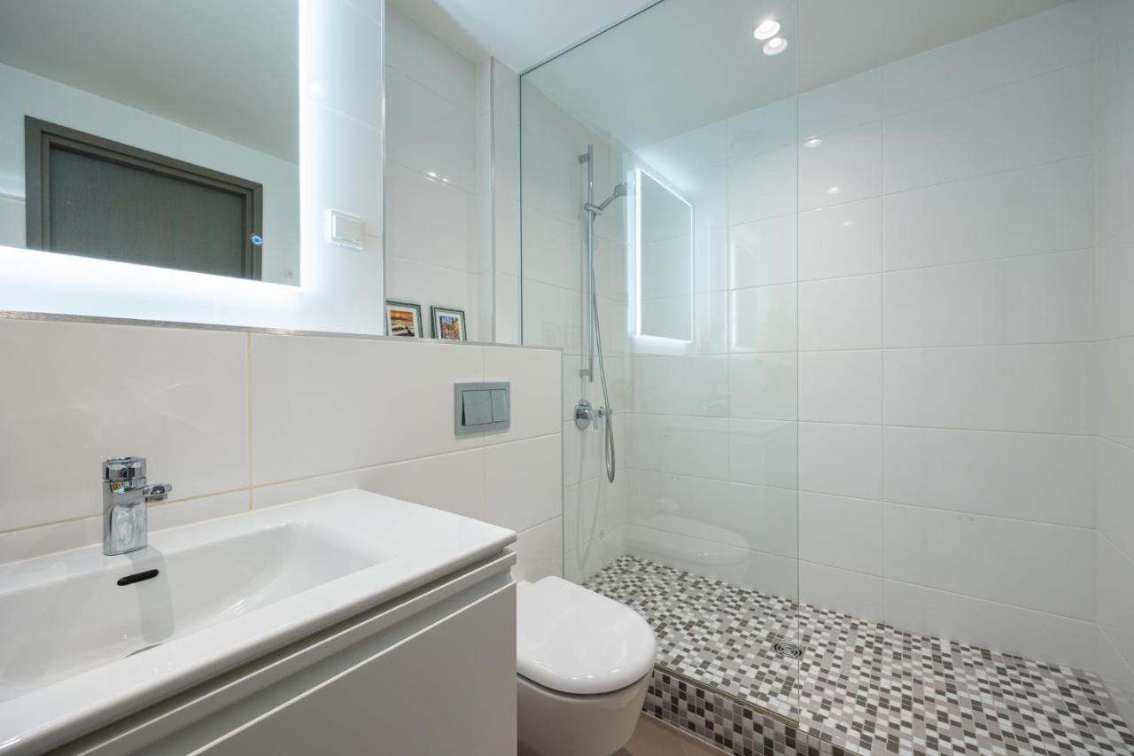 Rotermanni Apartment#Top Location#Spacious#Free Parking 塔林 外观 照片